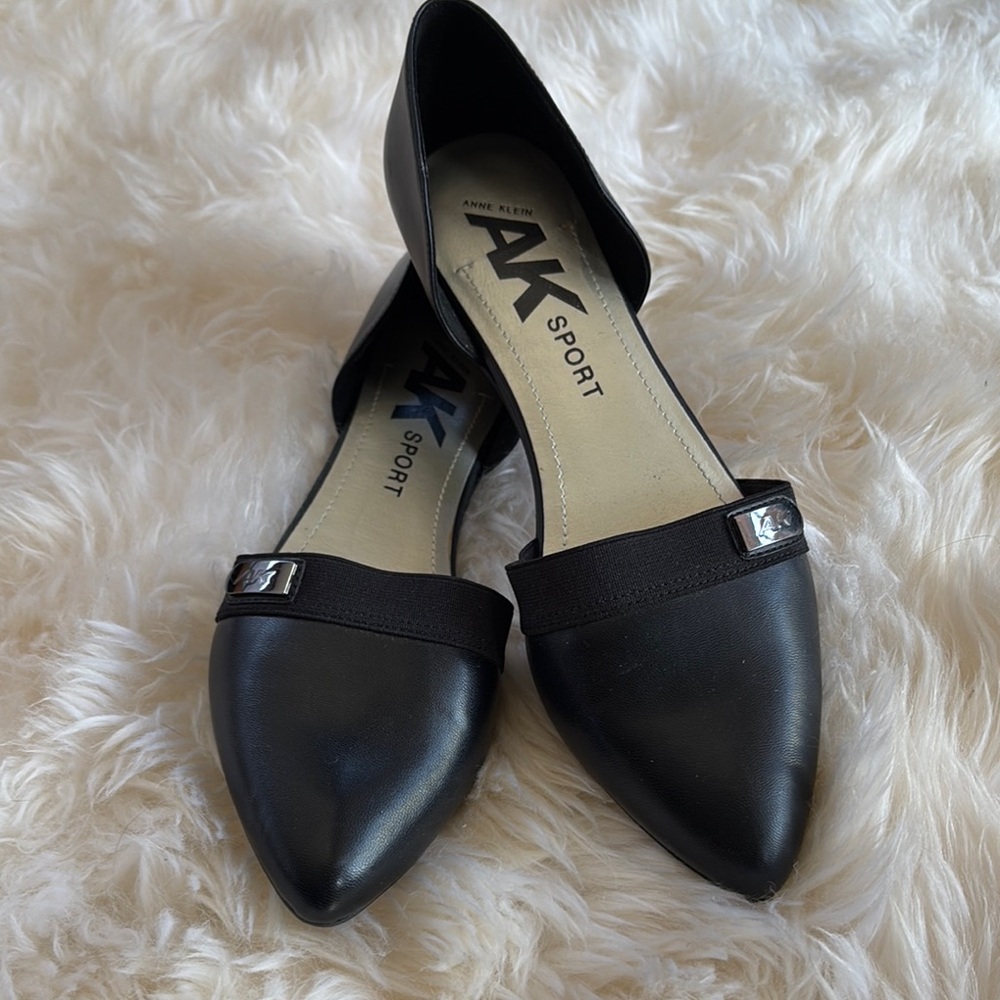 Anne Klein Women's Black Flats, 10M